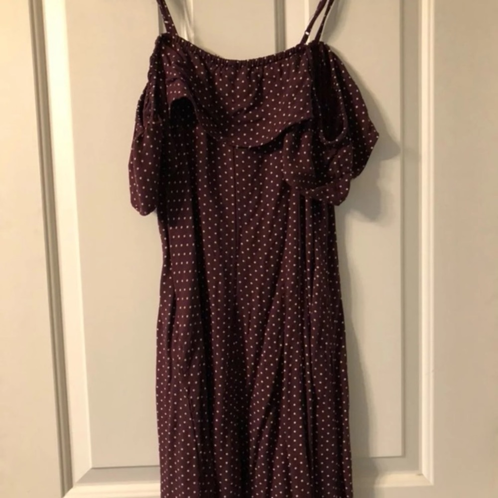 AE Off-Shoulder Dress - Picture 3 of 3